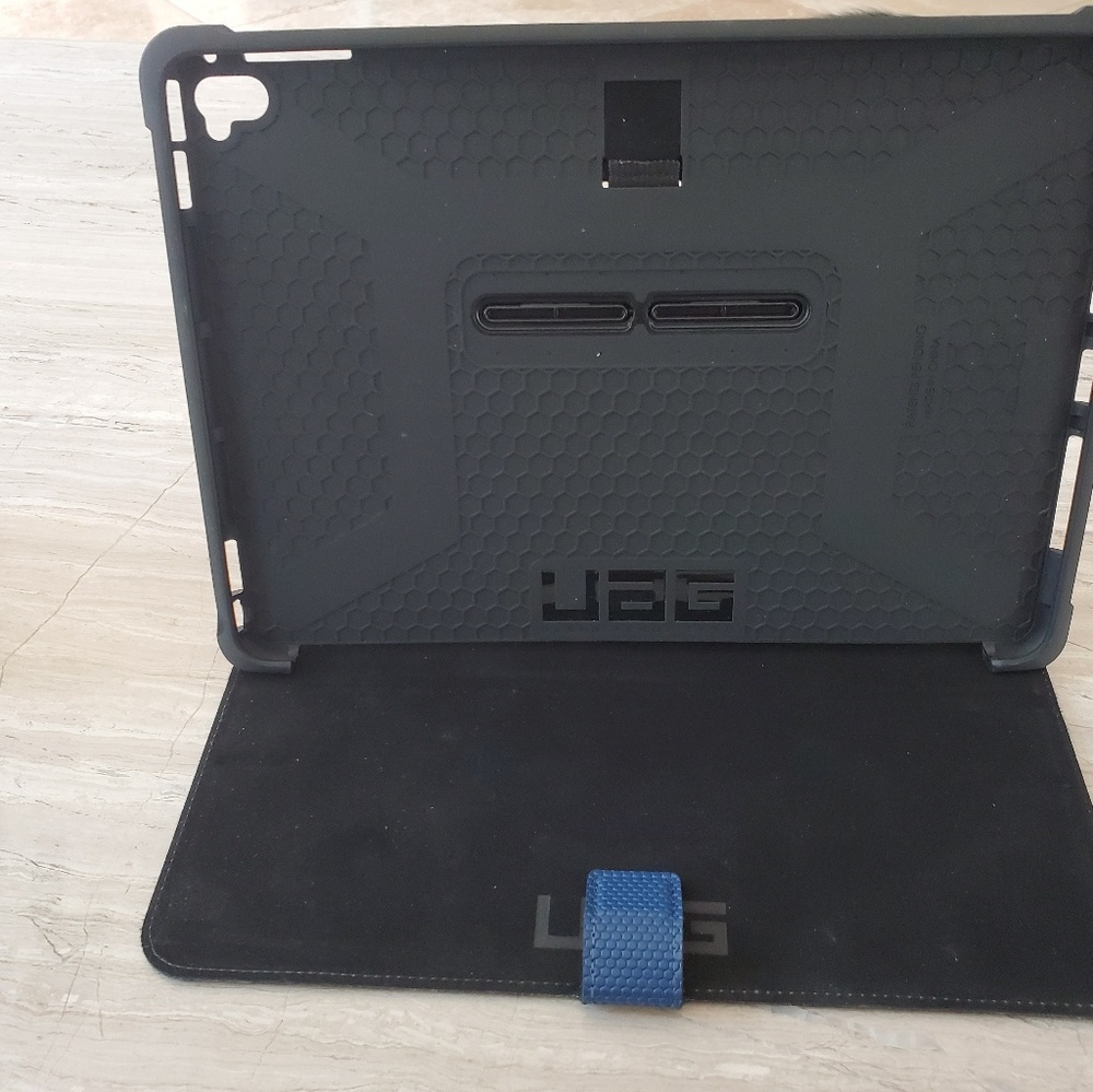 UAG Metropolis case for iPad Pro 9.7
